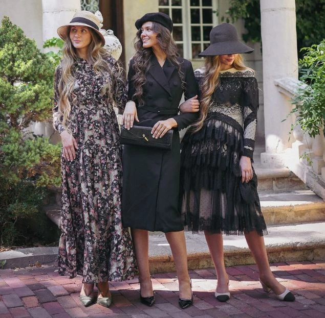 BLACK IS ALWAYS IN STYLE